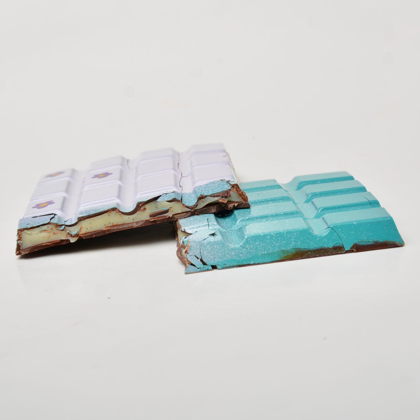 
                  
                    Crème Vanilla Bean Chocolate Bar
                  
                